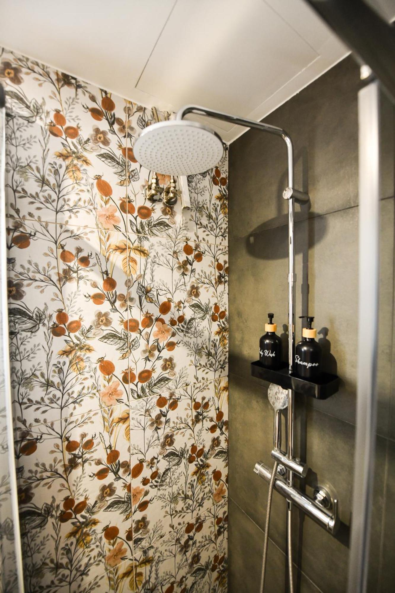 Comfy Dots Apartment Larissa Ngoại thất bức ảnh